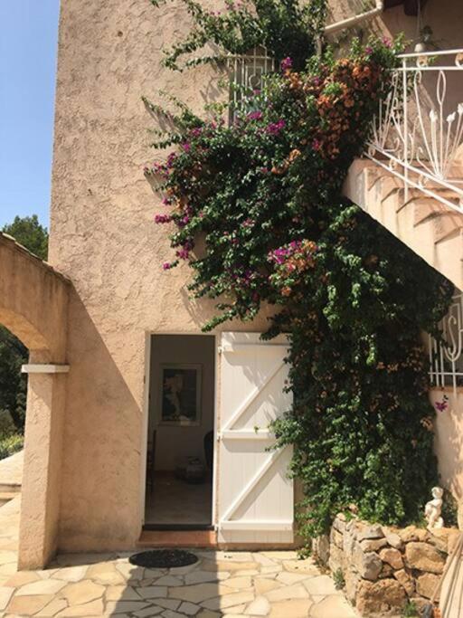 Ferienwohnung Experience The Provencal Dream Taradeau Exterior foto